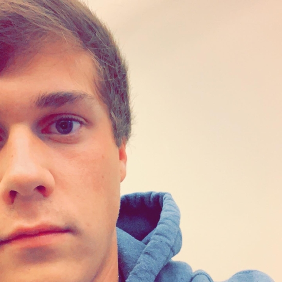Meet your Posher, Blake freeman - Picture 1 of 1